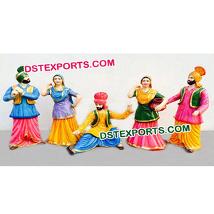Estatuas de Bhangra Punjabi, Estatuas de Fibra de Baile Jatt Jatti Punjabi, Estatuas de Cultura Punjabi - Product Image 1