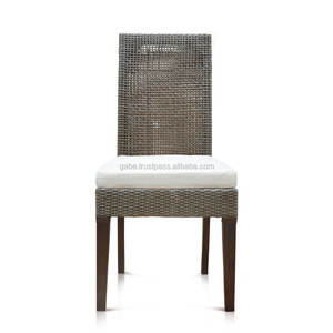 เก้าอี้รับประทานอาหารคลาสสิกด้วยหวายหวายดูโบราณทำมือ - Product Image 2