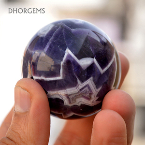 Esfera de Cristal de Amatista Natural |   Esfera de Gema de Amatista Chevron, Piedra Curativa |   Artículo de Decoración para el Hogar, Regalo de Meditación - Product Image 2
