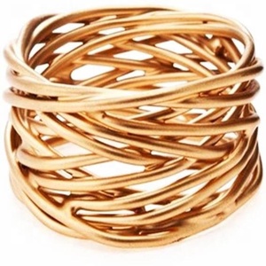 Nouvelle conception fabriquée à la main en cristal blanc perle porte-mouchoir décoratif anneau de serviette porte-mouchoir multifonctionnel anneau de serviette - Product Image 3