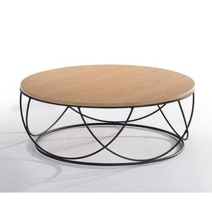 Table basse en bois de luxe moderne avec coussin rembourré doux |   Table basse de style ottoman pour salon |   Bois de qualité supérieure - Product Image 1