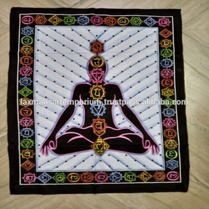 Venta al por mayor multicolor Chakra Buda pintado a mano algodón pared tapiz 75X110 cm de la India - Product Image 1