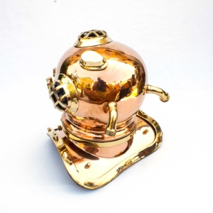 Casque de plongée en métal de 10 pouces, finition cuivre antique, design nautique en laiton avec matériau en bois - Product Image 3