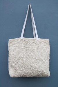 Bolsos de mano florales tejidos de estilo bohemio, Material de lona Simple, cierre de hombro con cremallera, diseño de patrón de puntos, uso de viaje en la playa - Product Image 2