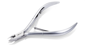 NGHIA C-04 professionnel de haute qualité en acier inoxydable pour les ongles pince à cuticules meilleur exporté ensemble de manucure finition grise directement emballé - Product Image 5