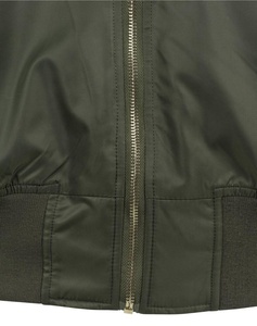 เสื้อแจ็คเก็ตบอมเบอร์มีฮู้ดแบบซิป แขนยาว ดีไซน์ใหม่ ขายส่ง เสื้อผ้าสตรีทแวร์ - Product Image 4