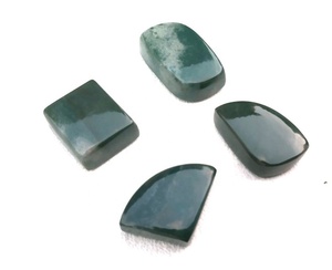 อัญมณีสีเขียวธรรมชาติหลายรูปทรงเรียบอัญมณีสีเขียวสำหรับทำเครื่องประดับงานออกแบบลูกปัด - Product Image 4