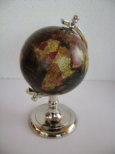 Vente en gros Globe en métal avec support Globe décoratif de table moderne pour la maison, les écoles, les bibliothèques et les musées à un prix abordable - Product Image 4