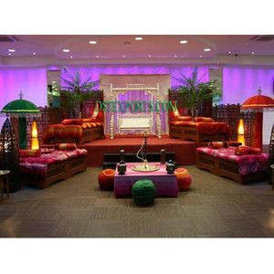 Punjabi Wedding Mehandi Stage con Swing Indian Wedding Stage para Mehandi Sangeet Asian Wedding Mehndi Stages Decoration EE. UU. - Product Image 1