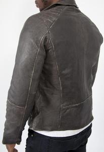 Chaqueta de carreras para hombre personalizada Road Born hecha para entusiastas de las motocicletas en cuero de motocicleta estilo inspirado en la calle - Product Image 4