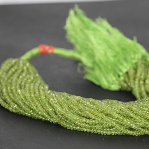 Perles de pierres précieuses rondes facettées en péridot naturel AAA de 3 mm et 4 mm, brin de perles, dernier design pour la fabrication de bijoux, offres tendance maintenant - Product Image 1