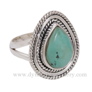 แหวนเงิน925ทำด้วยมือพร้อมพลอยเทอร์ควอยซ์ธรรมชาติสำหรับงานแต่งงานหรือวันครบรอบ - Product Image 1