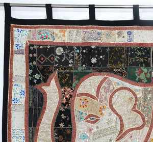 Tenture murale brodée de tapisserie patchwork d'éléphant - Product Image 5