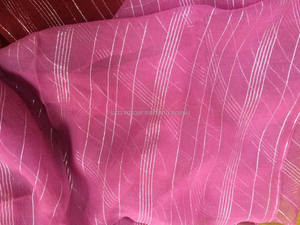 Écharpe en mousseline de soie à rayures en lurex carré uni doux et élégant pour adultes pour la saison d'automne - Product Image 2