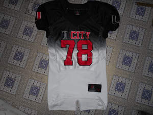 UNIFORMES DE FOOTBALL AMÉRICAIN PERSONNALISÉS DE QUALITÉ SUPÉRIEURE - Product Image 3