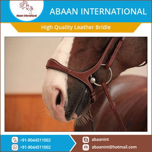Brida de caballo de cuero Premium con banda para la nariz acolchada y hebillas de acero inoxidable Tachuela de equitación inglesa Cómoda con correas ajustables - Product Image 4