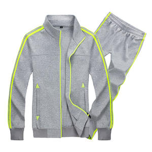 Chándales tejidos para hombre con logotipo bordado y serigrafiado - Product Image 6