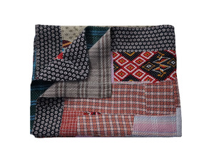 Couverture Kantha indienne en coton ethnique Quilt Sari Patchwork Kantha - Product Image 1