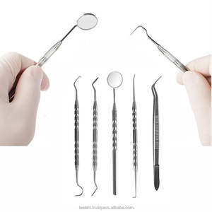 Juego de 5 piezas de kit profesional de higiene dental para limpieza de sarro y cálculos, y examen oral, con estuche de piel sintética con cremallera. - Product Image 1