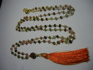 สร้อยคอลูกปัดร้อยเหลี่ยมหลากสี3-4มม. พร้อมพู่-สร้อยคอลูกปัดยาว24นิ้ว - Product Image 2