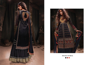 Designer long kurtis inde nouvelle collection pour enfants dames 2023 mode grande taille meilleure qualité vente chaude indien kuti pour femmes - Product Image 4