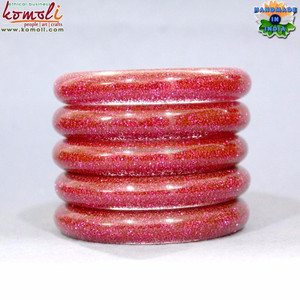 Negro brillo lleno de pulsera de brazalete de resina y puños - Product Image 6