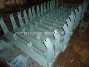 Rouleau de convoyeur de haute qualité avec roulements de précision et cadre solide pour un emballage et une production industriels continus - Product Image 3