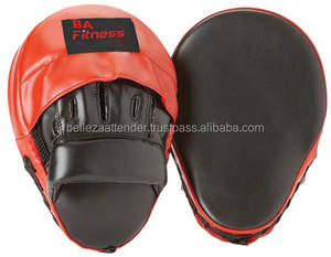 Guante de entrenamiento de cuero transpirable para boxeo y deportes, personalizable - Product Image 2