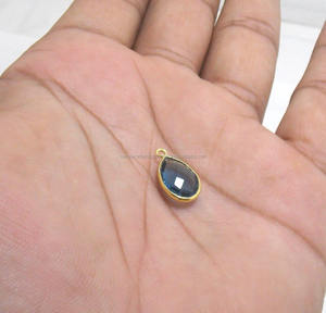 Iolite Quartz 925 argent Sterling fait à la main en forme de poire connecteur de lunette plaqué or résultats de bijoux et composants - Product Image 1