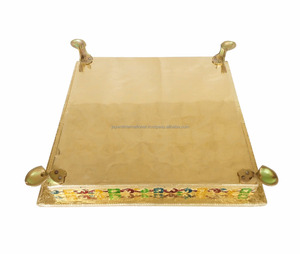 RAJWADI CHOWKI-PATLA / TABURETE - TABURETE DE MADERA HECHO A MANO CON DISEÑO DE PÁJARO PAJAÑO DE 10x10x2 PULGADAS - CHOWKI PATLA-G.M. - Product Image 4