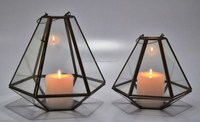 Lanterne de Noël en métal zinc faite à la main de haute qualité avec support en verre transparent pour bougies piliers, décoration d'intérieur