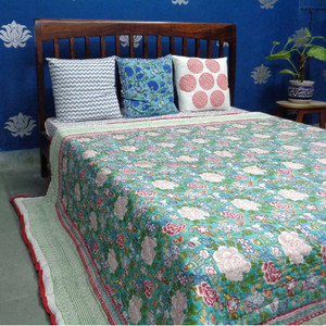 Newest Trending <b>Indian</b> Manufacturer Handmade Printed Floral Design Organic Cotton Queen <b>Quilt</b> Comforter Eco-Friendly Wholesale - Product Image 3