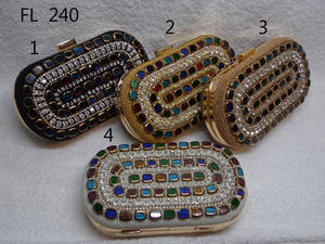 FL239 Sac à main pochette en cuir Saffiano brodé ethnique indien de créateur, en coton/jute, pour femme, idéal pour mariages, soirées et occasions spéciales, fait main - Product Image 2