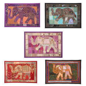 Tapices de pared de elefante indio bordados hechos a mano, camino de mesa de retazos de lentejuelas, tapiz decorativo de arte étnico - Product Image 1