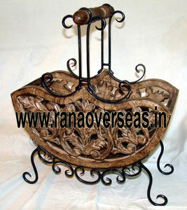 Porte-revues en fer et en bois au design moderne et vintage avec poignée pour la maison et le bureau - Product Image 2