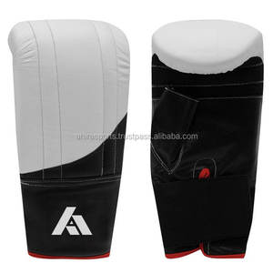 Gants de boxe personnalisés haut de gamme Meilleur matériel d'équipement d'entraînement avec mitaines de mise au point et mitaines de frappe Bravo Équipement d'entraînement - Product Image 1