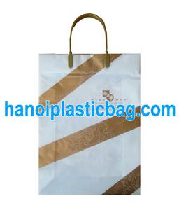 Bolsa de plástico rígida con asa, impresa en flexografía a color y personalizada para moda - Product Image 2