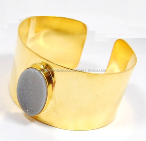 กำไลข้อมือประดับพลอยดรูซี่ชุบทองคำขาว NanPlanetSilver - Product Image 1
