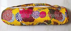 Bolsa de Yoga de estilo bohemio indio hecha a mano, estuche de transporte bordado con cremallera acolchada Vintage para esterilla de Yoga con decoración de borlas - Product Image 4