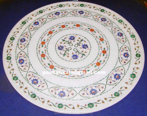 Assiette en marbre coloré incrusté - Product Image 1