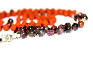 Collar de Piedras Preciosas de Turmalina con Borla de Seda, Estilo Bohemio, Unisex, Cuentas de Rudraksha, Piedra Natural Espiritual, Collar Anudado por Terceros - Product Image 4