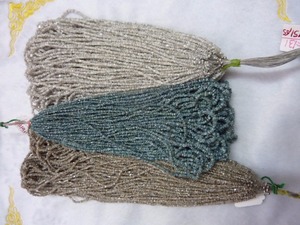 Perles de collier de diamants non coupés à plusieurs brins Taille de 2mm à 4mm Perles de diamant brut naturel Bijoux faits à la main Prix bas Vente en gros - Product Image 4