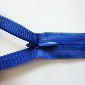 Wholesale No 5 Invisible Nylon Zipper Tape By The Yard Silver Coil - Product Image 2