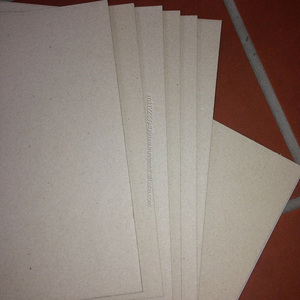 Cartón Gris en Hojas de 100x100cm - Product Image 1