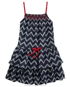 Mädchen Chevron bedruckte gestufte Rüschen Kleid mit Kontrast Smocking Kinder kleidung Baby tragen Outfits Kinder Kleinkind neues Design tragen