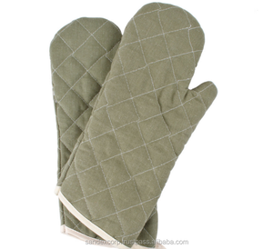 Les mitaines de four Cool Hands les plus vendues sont en coton et silicone doux pour micro-ondes et cuisine - Product Image 1