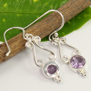 ต่างหูแบบห้อยทางศาสนาที่มีสไตล์925เงินสเตอร์ลิงแข็งพลอยสีม่วงธรรมชาติ - Product Image 2