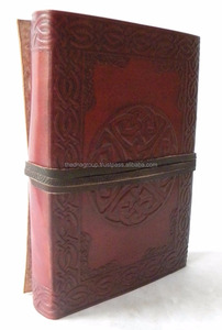 Diario de cuero con estampado de estrella creciente en relieve de tamaño B5, diario de uso diario de oficina de tapa dura con cierre de correa, diario de uso comercial - Product Image 4