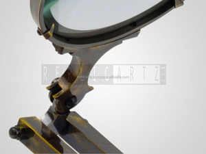 Loupe de table décorative en laiton à charnière, style antique vintage, pour la lecture, l'étude, le bureau et la décoration intérieure - Product Image 2