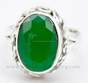 แหวนเงินแท้ 925 ประดับด้วยหินออนิกซ์สีเขียว ทำด้วยมือ - Product Image 1